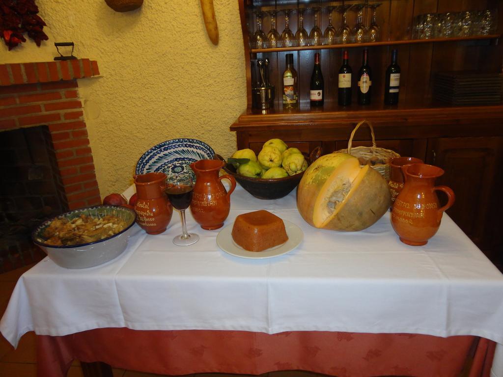 Hostal Pampaneira Luaran gambar