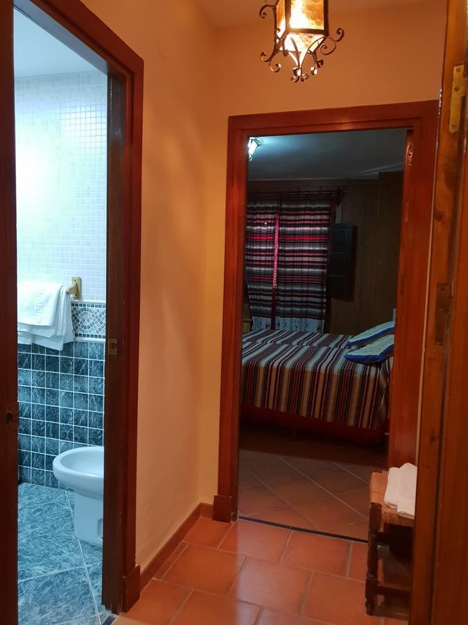 Hostal Pampaneira Luaran gambar