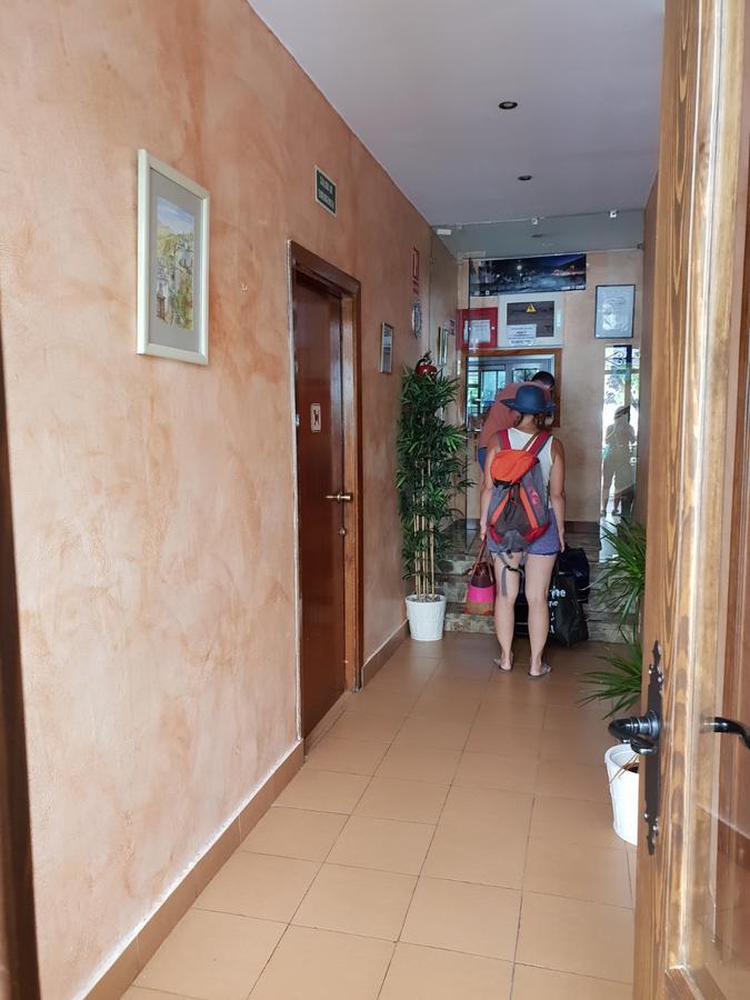 Hostal Pampaneira Luaran gambar